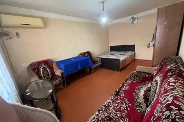 Aylıq Kirayə Köhnə Tikili 14-cü Məhəllədə