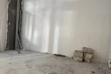 Satılır Obyekt şərq Bazarında