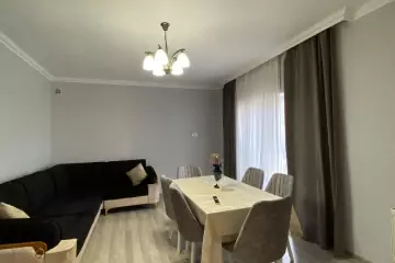 Satılır Həyət Evi Atyalıda