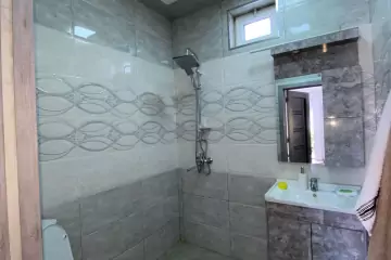 Satılır Həyət Evi Atyalıda