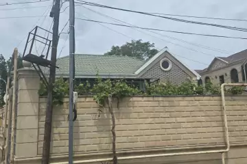Satılır Həyət Evi Bakıda