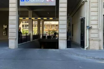 Satılır Obyekt şərq Bazarında