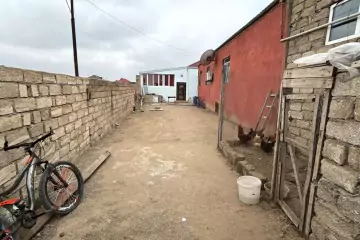 Satılır Həyət Evi Buzovnada