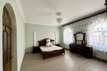 Aylıq Kirayə Həyət Evi Keşlədə