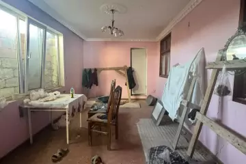 Satılır Həyət Evi Biləcəridə