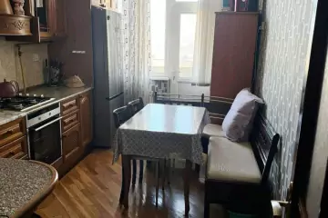 Satılır Yeni Tikili 9-cu Mikrorayonda