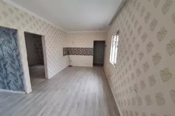 Satılır Həyət Evi Bakıda