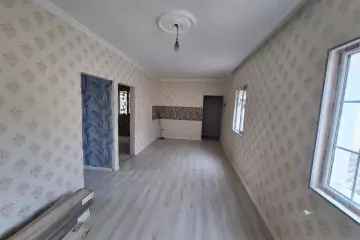 Satılır Həyət Evi Bakıda