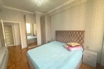 Satılır Yeni Tikili 8-ci Kilometrdə