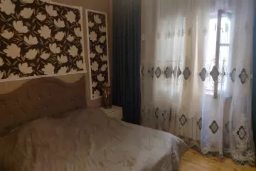 Satılır Həyət Evi Köhnə Günəşlidə