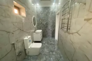 Satılır Həyət Evi Buzovnada