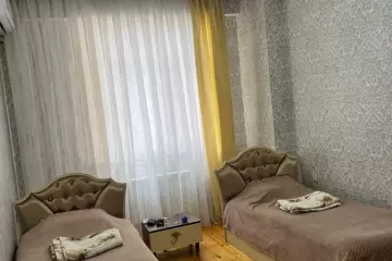 Satılır Yeni Tikili Bakı Kinoteatrıda