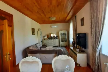 Satılır Bağ Evi Mərdəkanda