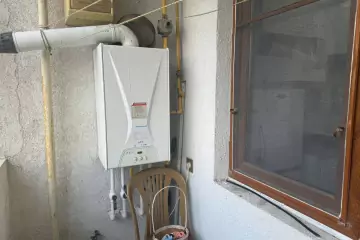 Satılır Yeni Tikili 8-ci Kilometrdə