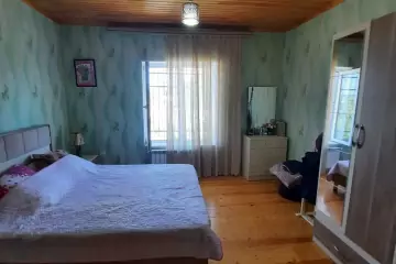 Satılır Bağ Evi Mərdəkanda