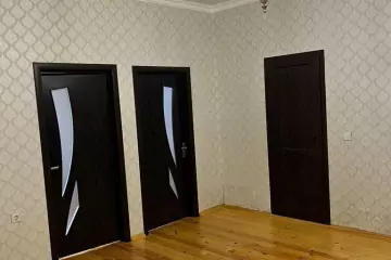 Satılır Yeni Tikili Bakı Kinoteatrıda