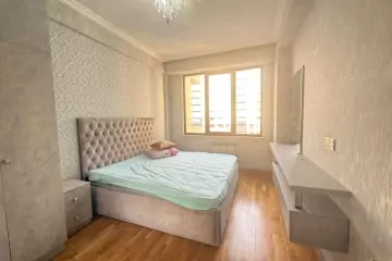 Satılır Yeni Tikili 8-ci Kilometrdə