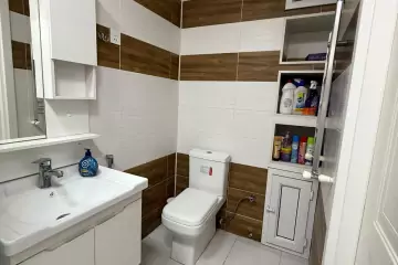 Satılır Yeni Tikili Masazırda