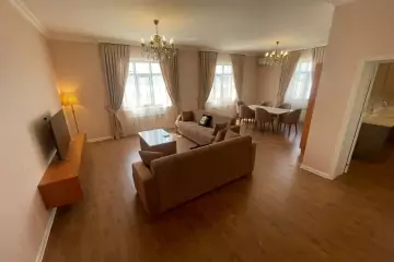 Satılır Bağ Evi Nardaranda