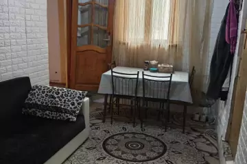 Satılır Həyət Evi Köhnə Günəşlidə