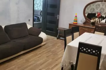 Satılır Həyət Evi Bakıxanovda