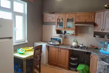Satılır Həyət Evi Buzovnada