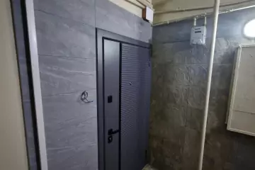 Satılır Köhnə Tikili Xəzər Dairəsida