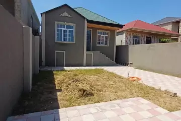 Satılır Həyət Evi Yeni Ramana Qəsəbəsida