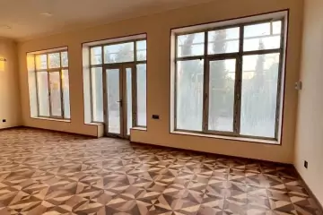 Satılır Həyət Evi Binədə