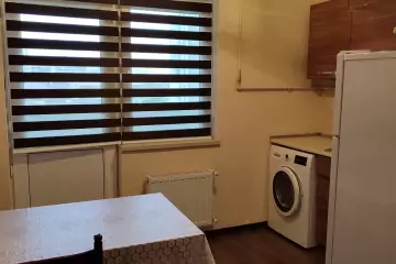 Satılır Yeni Tikili Yasamalda