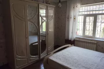 Satılır Həyət Evi Buzovnada
