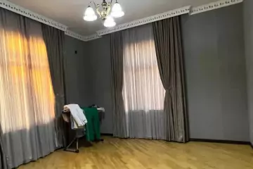 Satılır Həyət Evi Binədə