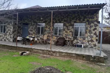 Satılır Həyət Evi Buzovnada