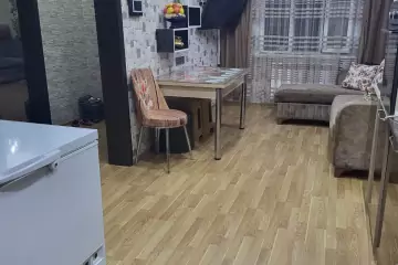 Satılır Həyət Evi Bakıxanovda