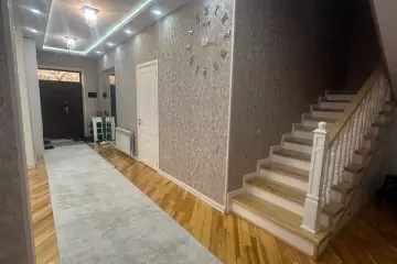 Satılır Həyət Evi Badamdarda