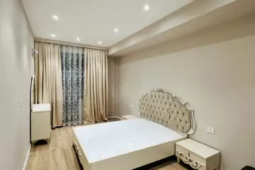 Aylıq Kirayə Yeni Tikili Gənclik Mallda