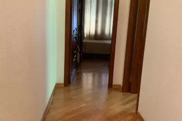 Satılır Yeni Tikili Yeni Yasamalda