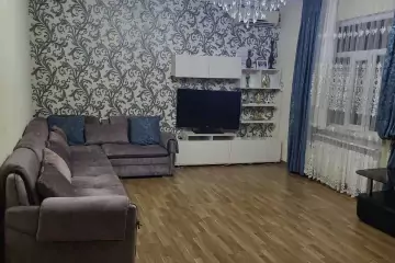 Satılır Həyət Evi Bakıxanovda