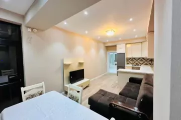Aylıq Kirayə Yeni Tikili Gənclik Mallda