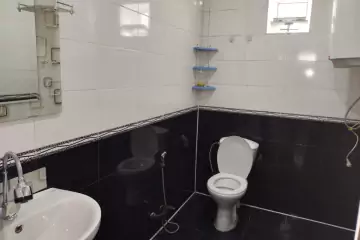 Satılır Həyət Evi Buzovnada