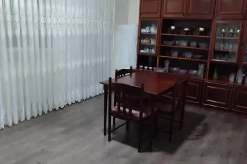 Satılır Yeni Tikili Yasamalda