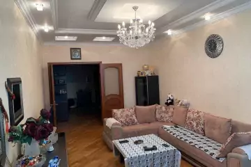 Satılır Yeni Tikili Yeni Yasamalda