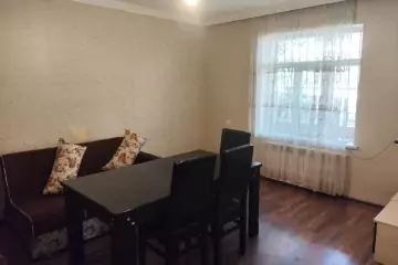 Satılır Həyət Evi Buzovnada