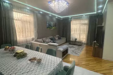 Satılır Həyət Evi Badamdarda