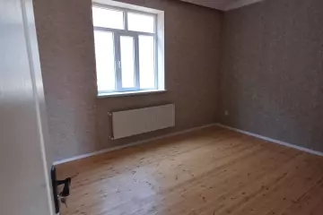 Satılır Həyət Evi Yeni Ramana Qəsəbəsida