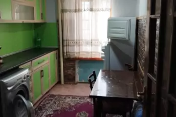 Aylıq Kirayə Köhnə Tikili Bakı Kinoteatrıda