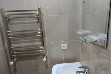Satılır Yeni Tikili Yasamalda