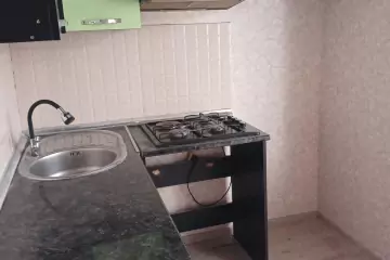 Satılır Köhnə Tikili Yeni Günəşlidə
