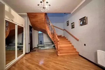 Satılır Həyət Evi Binədə