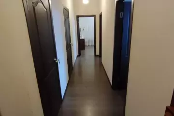Satılır Yeni Tikili Yasamalda